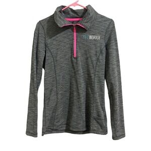 Nike Sports Top!